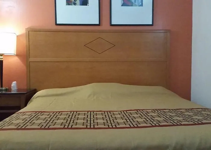 Flamingo Motel